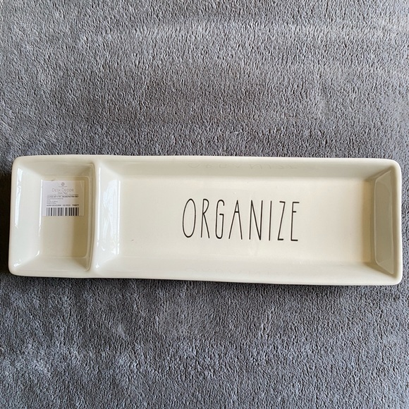 Huntington Home Ceramic Tray - Picture 5 of 7